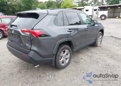 2025 Toyota Rav4 Xle from USA, damaged, VIN 2T3P1RFV3SW522803